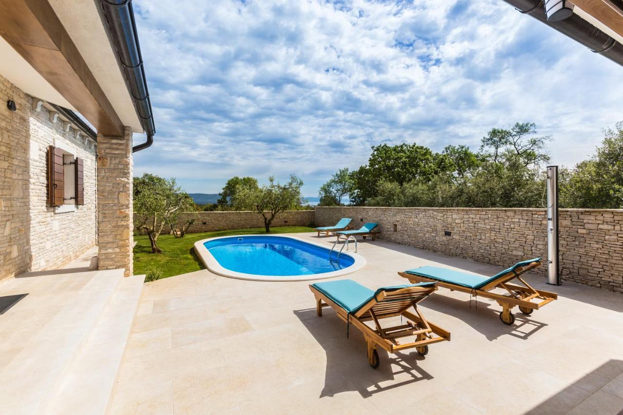 Villa Vignola Kavran Exterior photo
